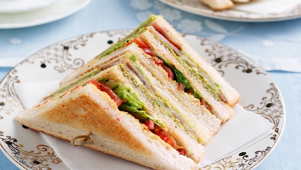Dawn Bread Club Sandwich - ڈان بریڈ کلب سینڈوچز