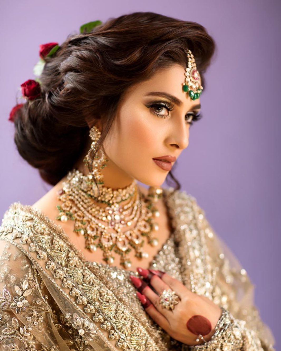 Latest Beautiful Bridal Photoshoot of Ayeza Khan with Danish Taimoor